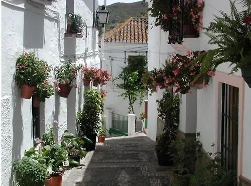 Hotel Posada Del Bandolero Borge